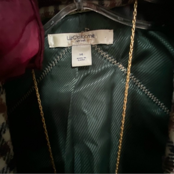 UPCYCLED patchwork detailing Wool boho blazer w equestrian cabin vibe - Picture 12 of 16